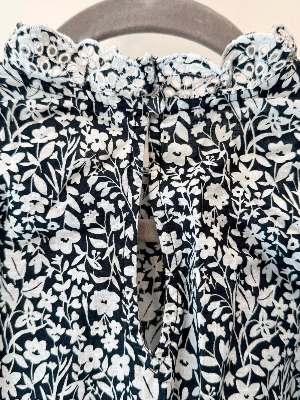 Boden Navy & White Floral Puff-Sleeve Blouse
